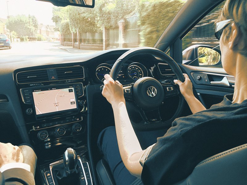 Golf R, driving