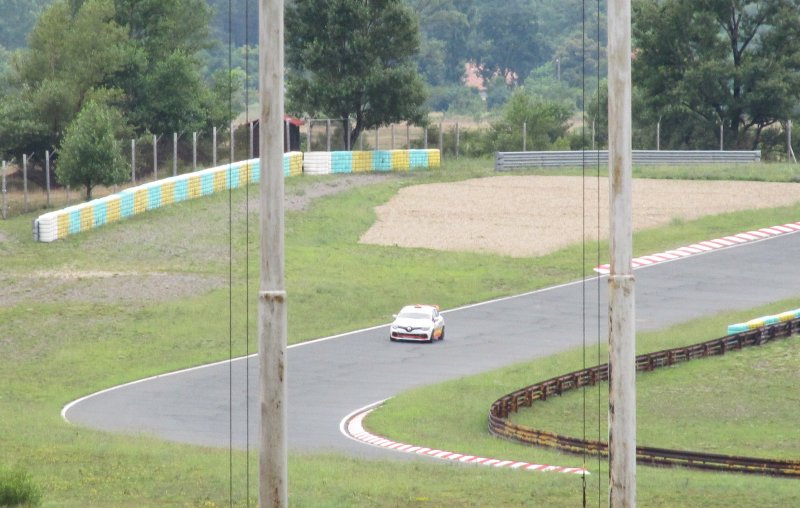 Racing 4